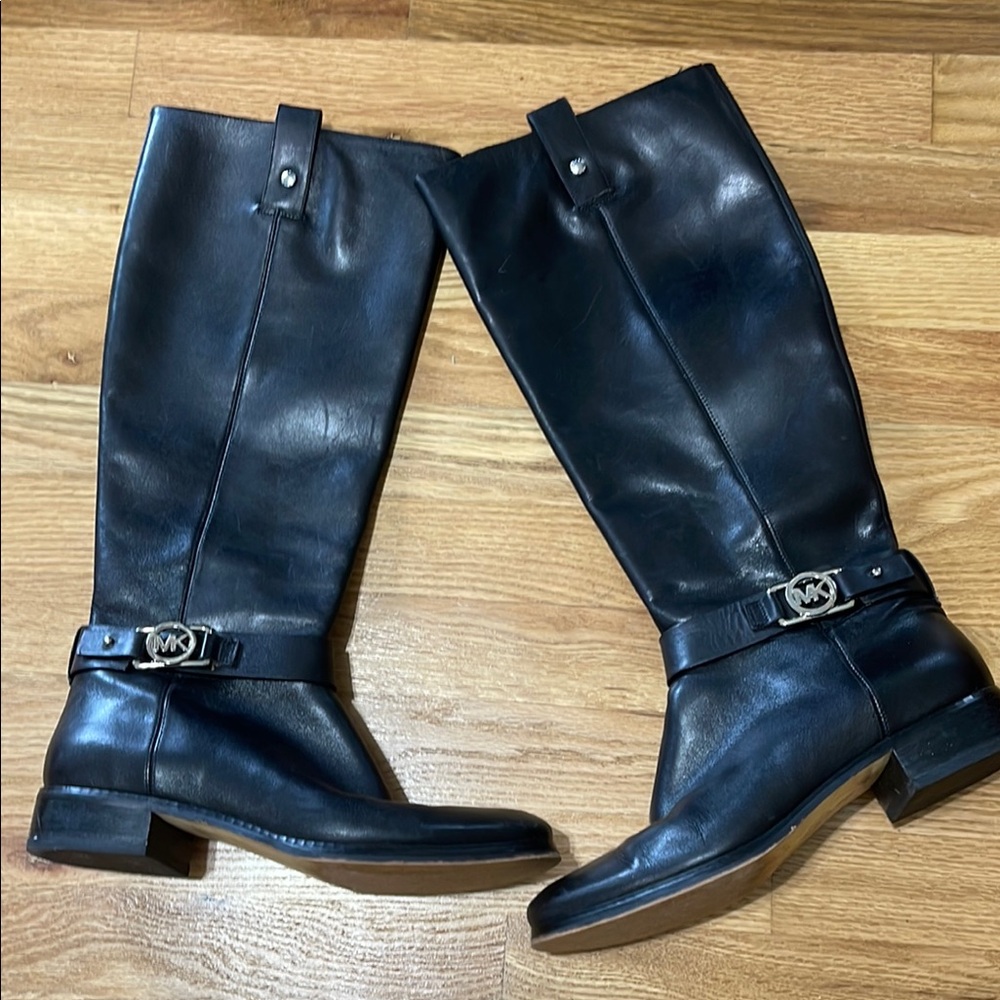 MICHAEL Michael Kors Black Tall Riding Boots MK Logo Size 8.5 - Picture 2 of 8